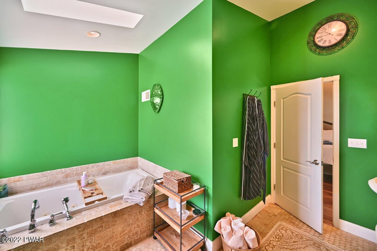 113 Norfolk Way Scranton, PA 18504 - Photo 24 of 52