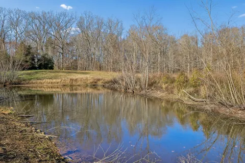 $1,990,000 | 3819 Old Highway 13, Cumberland City, TN 37050