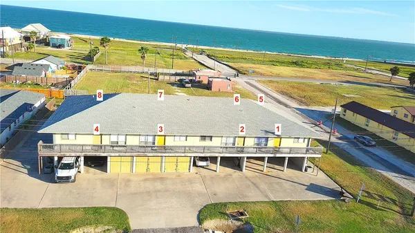 $975 | Undisclosed Address, Corpus Christi, TX 78402