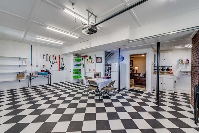 11775 Fox Hill Road Baxter, TN 38544 - Photo 16 of 19 a black and white checkered floor