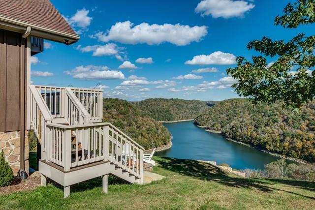 11775 Fox Hill Road Baxter, TN 38544 - Photo 17 of 19 a view of a house with a yard
