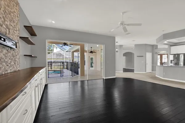 $750,000 | 704 Fayette Place, Lutz, FL 33549