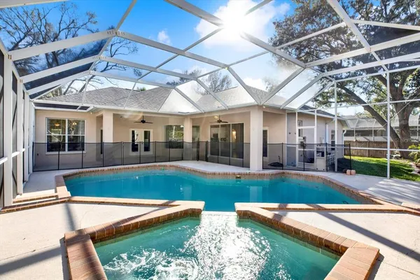 $750,000 | 704 Fayette Place, Lutz, FL 33549