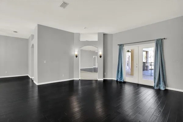 $750,000 | 704 Fayette Place, Lutz, FL 33549