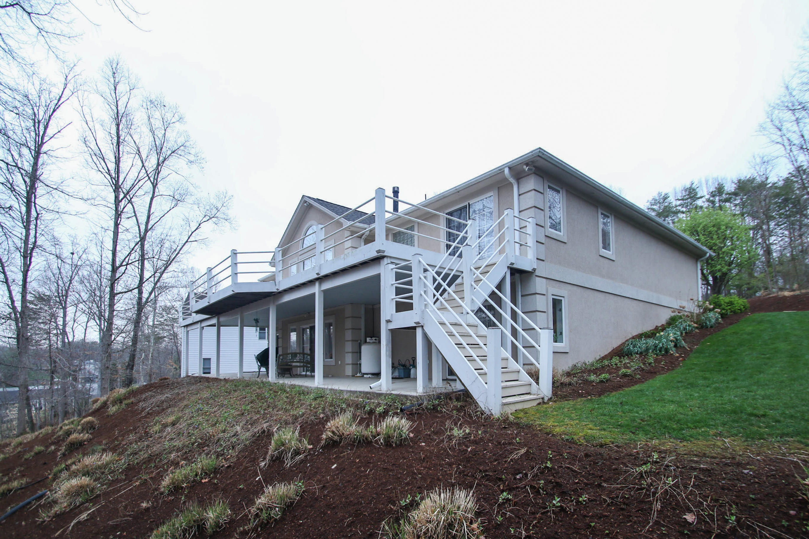 4 Gangplank Road Moneta, VA 24121 - Photo 64 of 67 IMG_9502