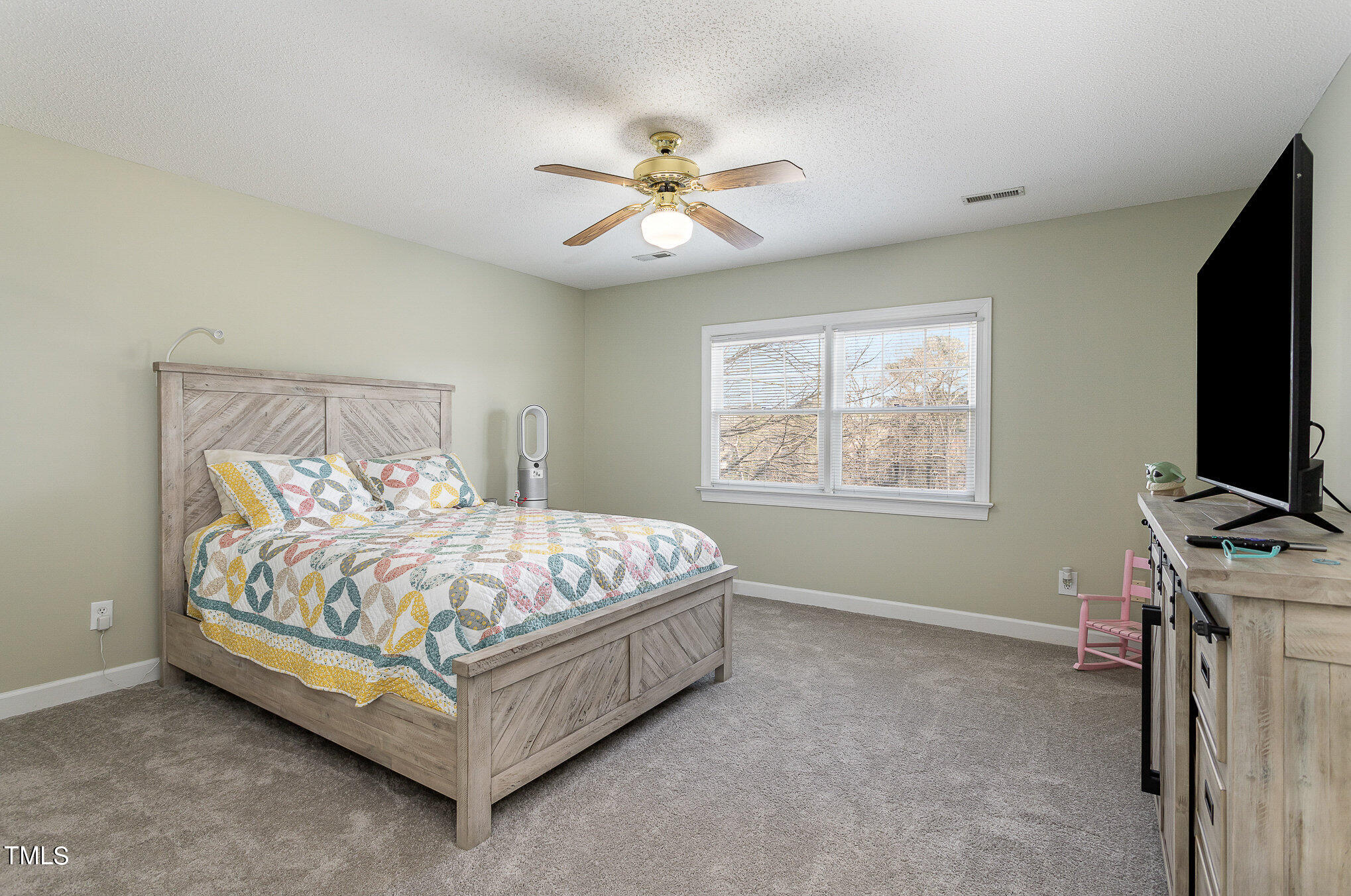 10105 Goodview Court Raleigh, NC 27613 - Photo 15 of 23 021_img_0164-edit