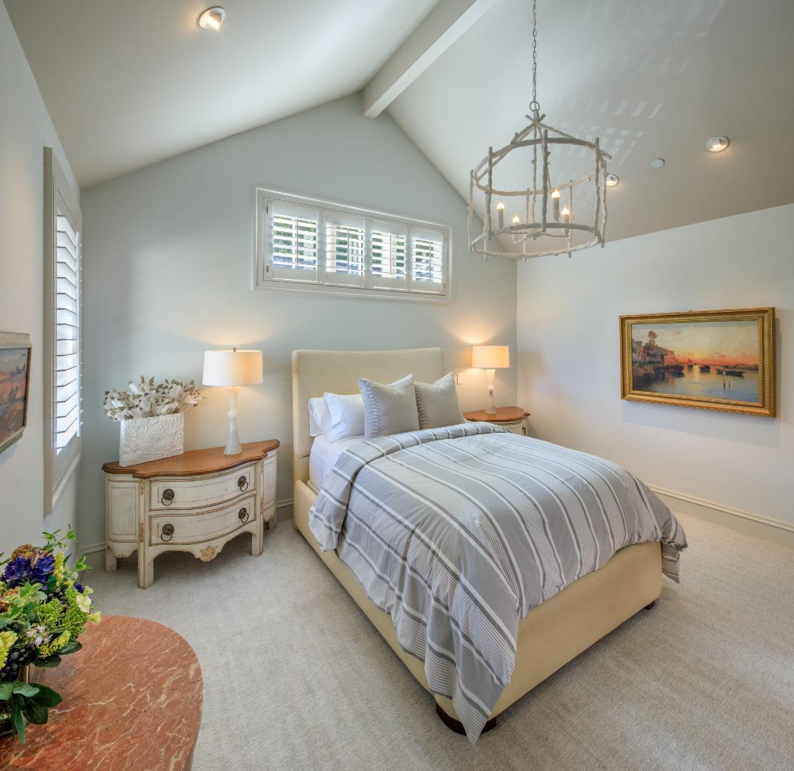 22480 Mt Eden Road Saratoga, CA 95070 - Photo 15 of 26