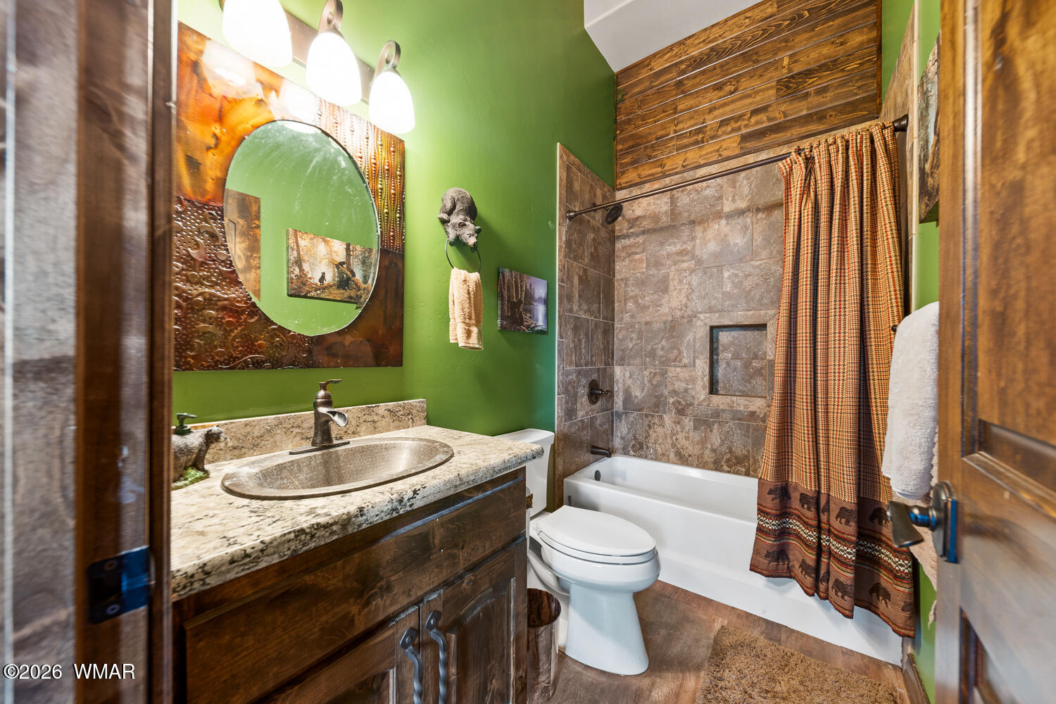 1980 Spring Creek Lane Overgaard, AZ 85933 - Photo 41 of 64 Upstairs Bath