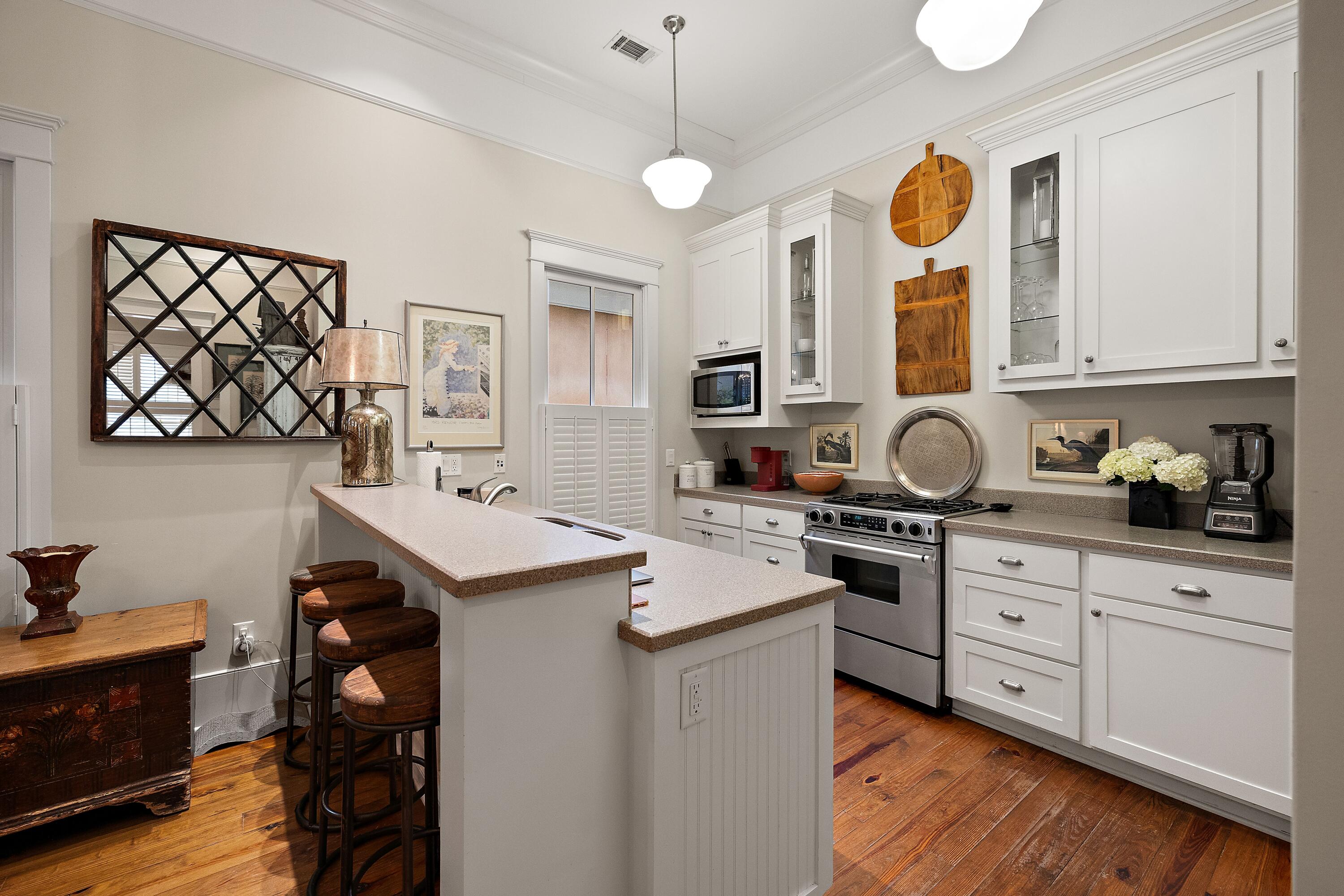 154 Ionsborough Street Mount Pleasant, SC 29464 - Photo 7 of 18 BN0A2083