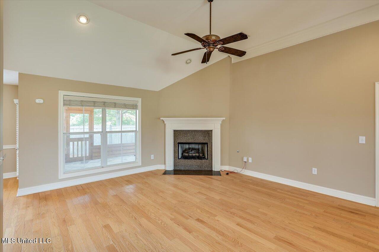341 Kings Ridge Circle Brandon, MS 39047 - Photo 8 of 37 06-341 Kings Ridge Cir