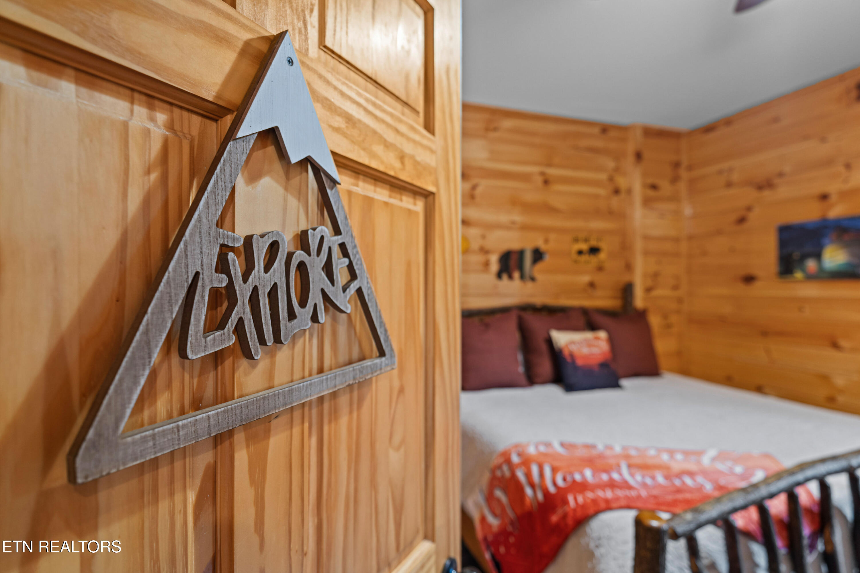 705 Rondayview Lane Sevierville, TN 37876 - Photo 29 of 59 firefly-bluff-46