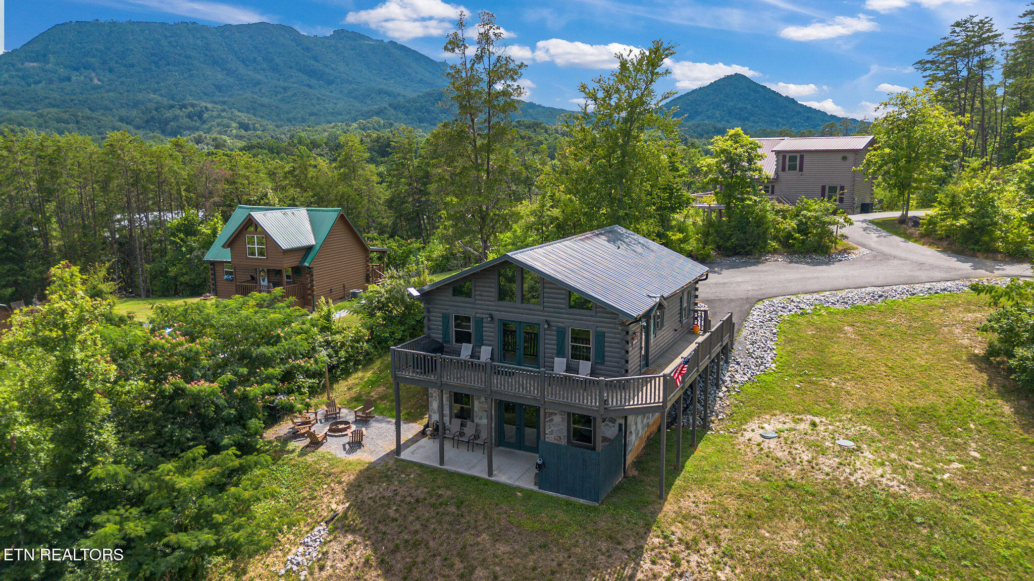 705 Rondayview Lane Sevierville, TN 37876 - Photo 3 of 59 firefly-bluff-56