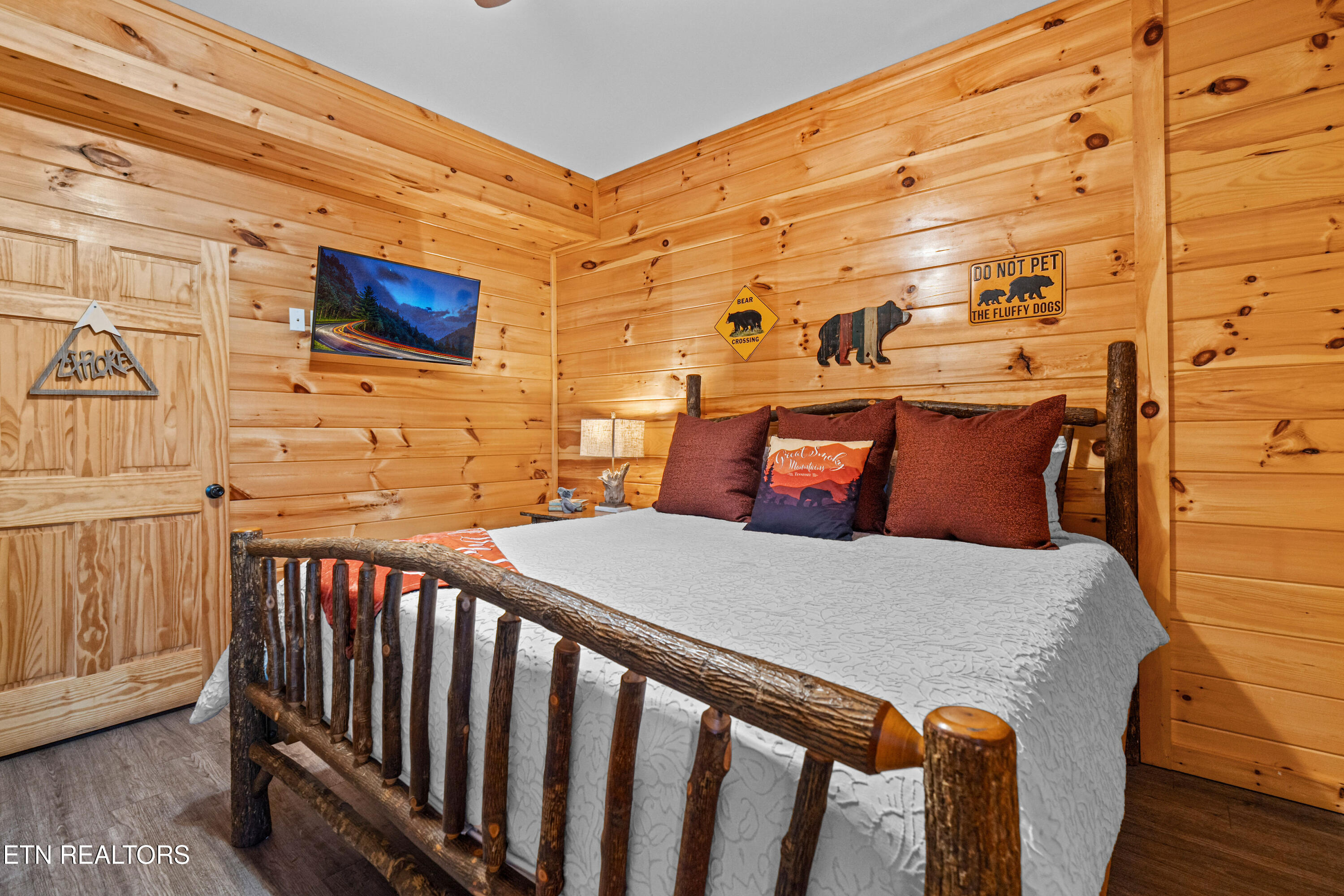 705 Rondayview Lane Sevierville, TN 37876 - Photo 31 of 59 firefly-bluff-48