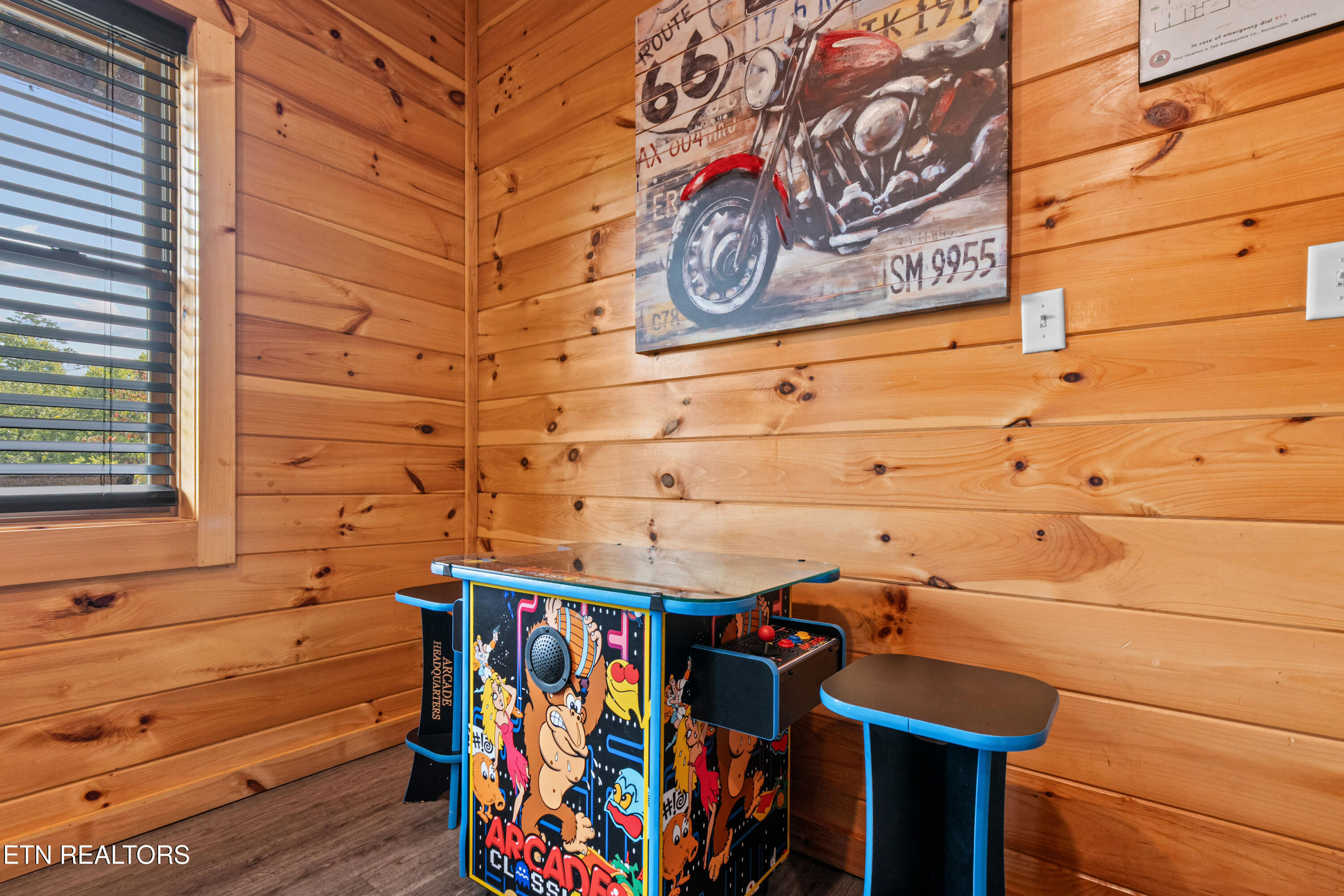 705 Rondayview Lane Sevierville, TN 37876 - Photo 49 of 59 firefly-bluff-38