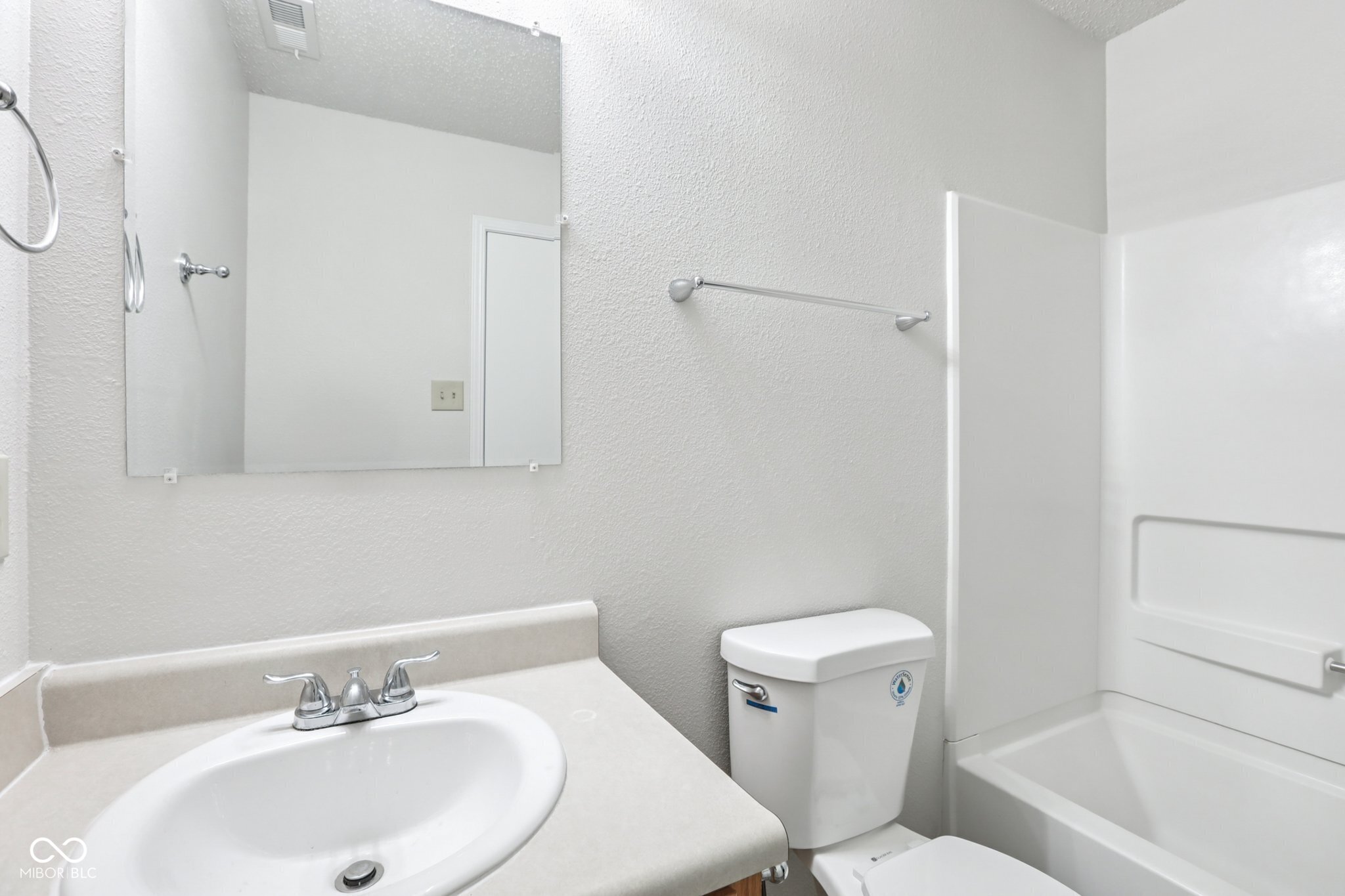 13355 Heroic Way Fishers, IN 46037 - Photo 34 of 40