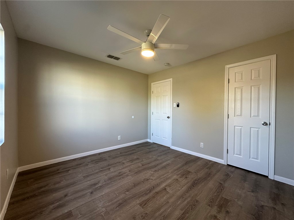 3152 Meadow Lane Robstown, TX 78380 - Photo 22 of 40 a view of an empty room