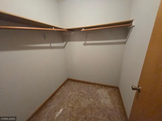 $224,500 | 3805 Windcrest Court, Eagan, MN 55123