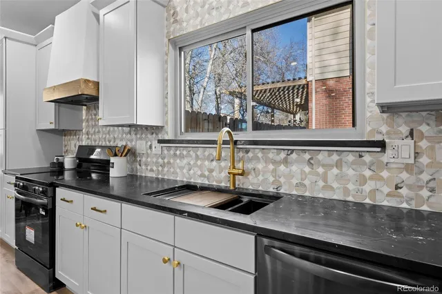 $850,000 | 8205 Dudley Way, Arvada, CO 80005