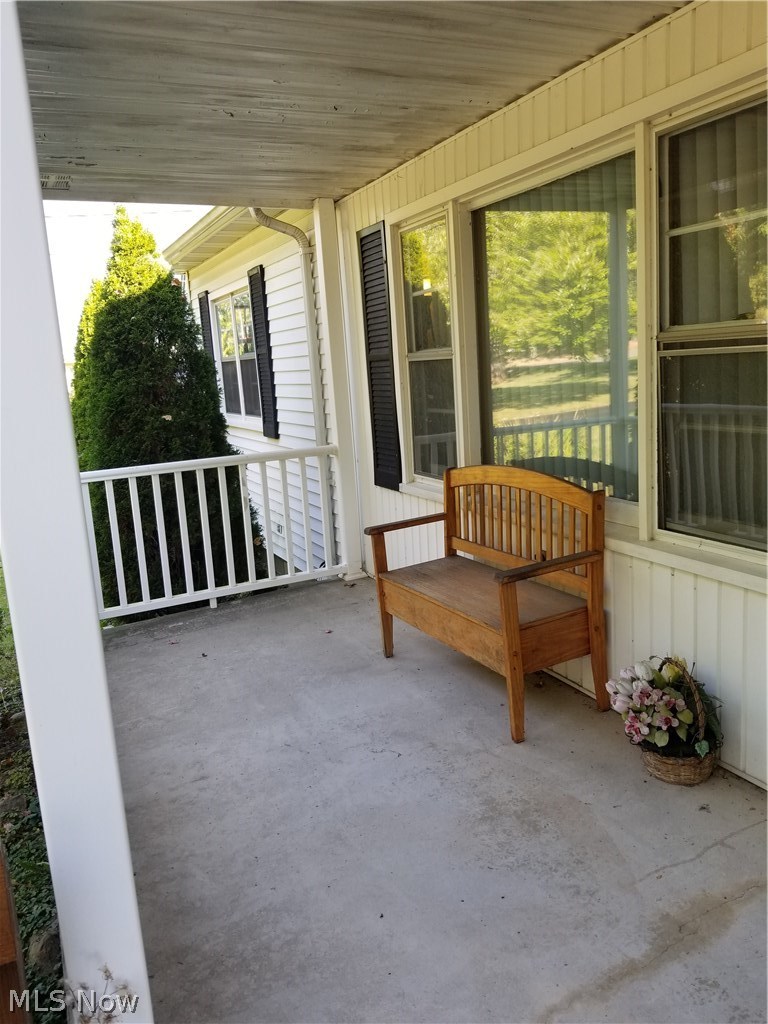 2968 North Road Northeast Warren, OH 44483 - Photo 5 of 26 Gallery Image 5