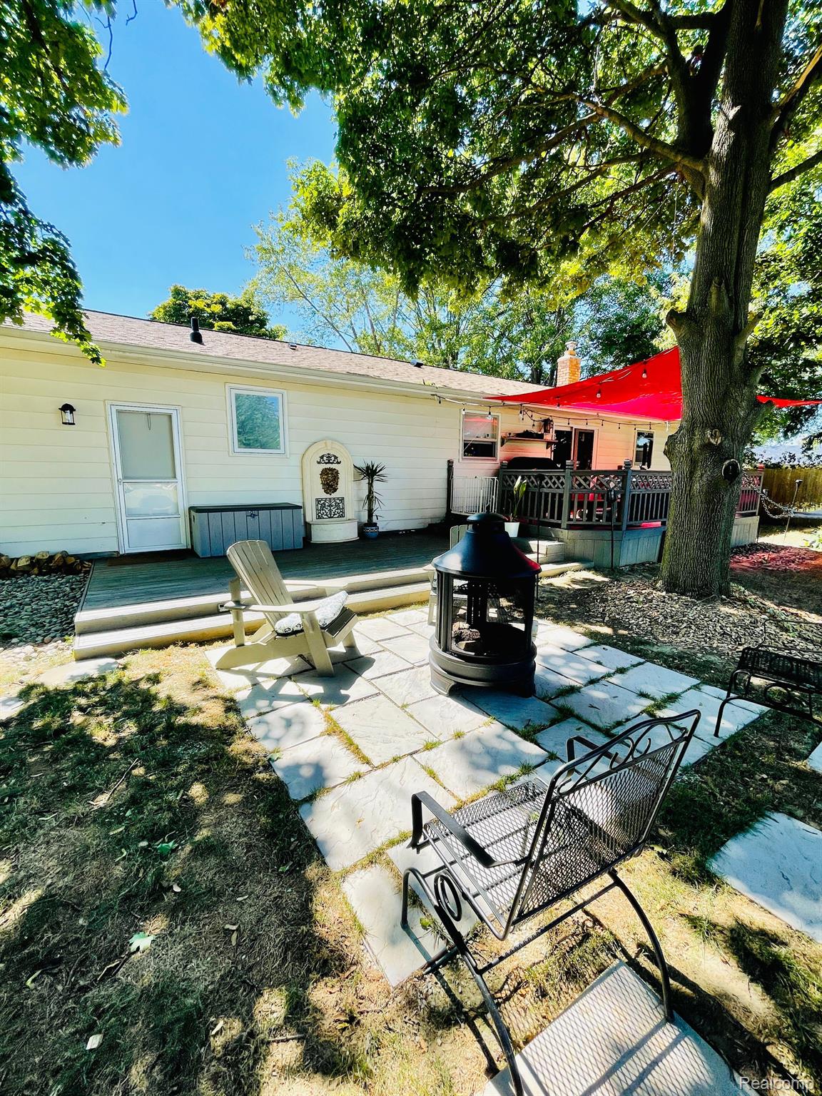 1043 East Hill Road Flint, MI 48507 - Photo 15 of 21 Gallery Image 15