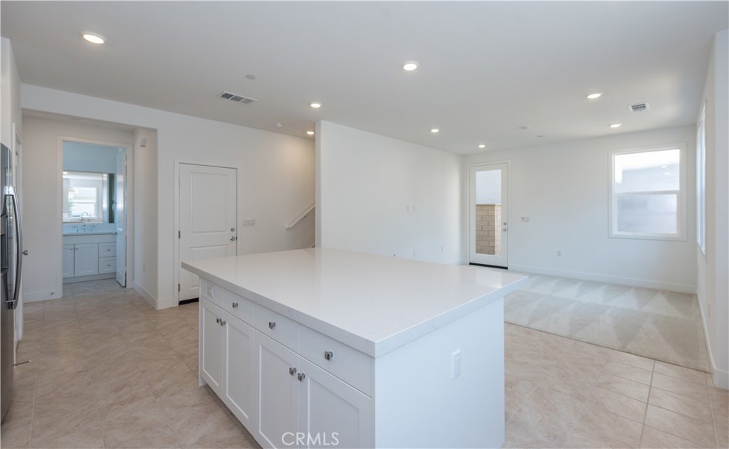 363 Proctor Irvine, CA 92618 - Photo 9 of 46