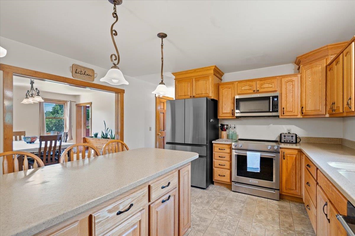1585 Country Club Road Plainfield, VT 05667 - Photo 17 of 57