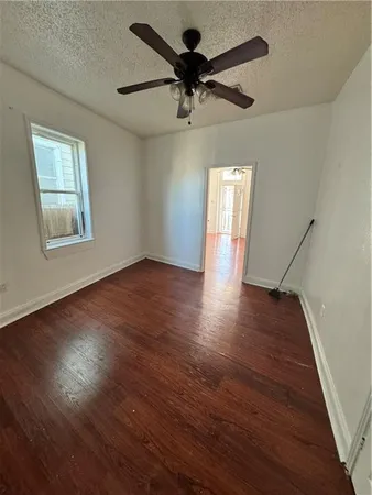 $1,250 | 2329 Felicity Street, New Orleans, LA 70113