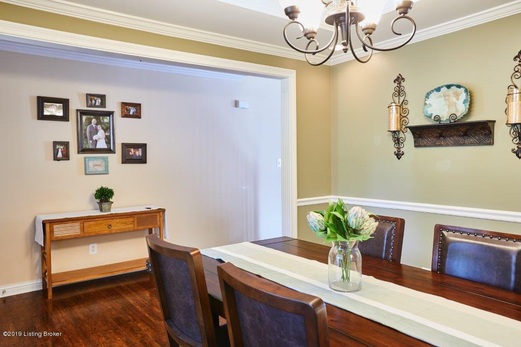 1423 Twin Ridge Road Louisville, KY 40242 - Photo 8 of 34 8