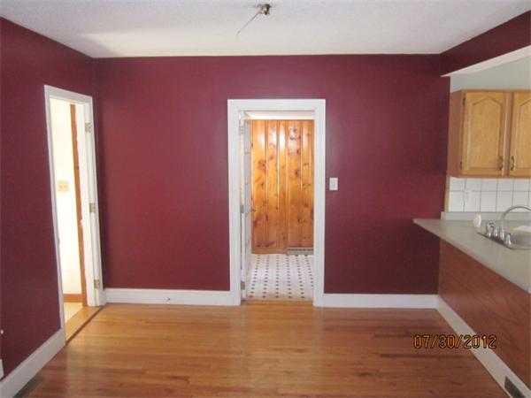 21 Arcadia Road Billerica, MA 01821 - Photo 6 of 10 a view of an empty room with a window