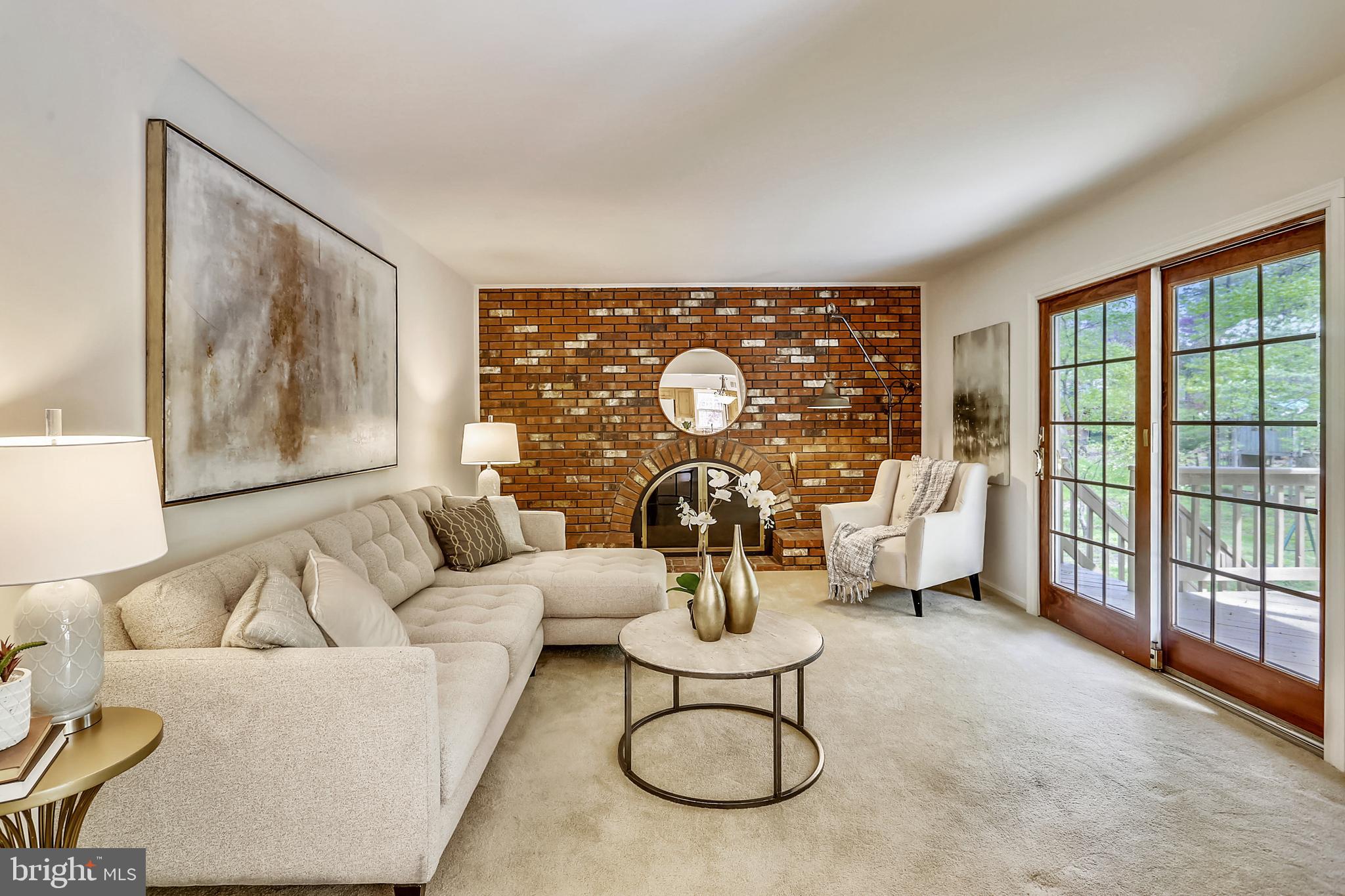 13624 Middlevale Lane Silver Spring, MD 20906 - Photo 17 of 60 Family Room with Sliding Doors to Deck
