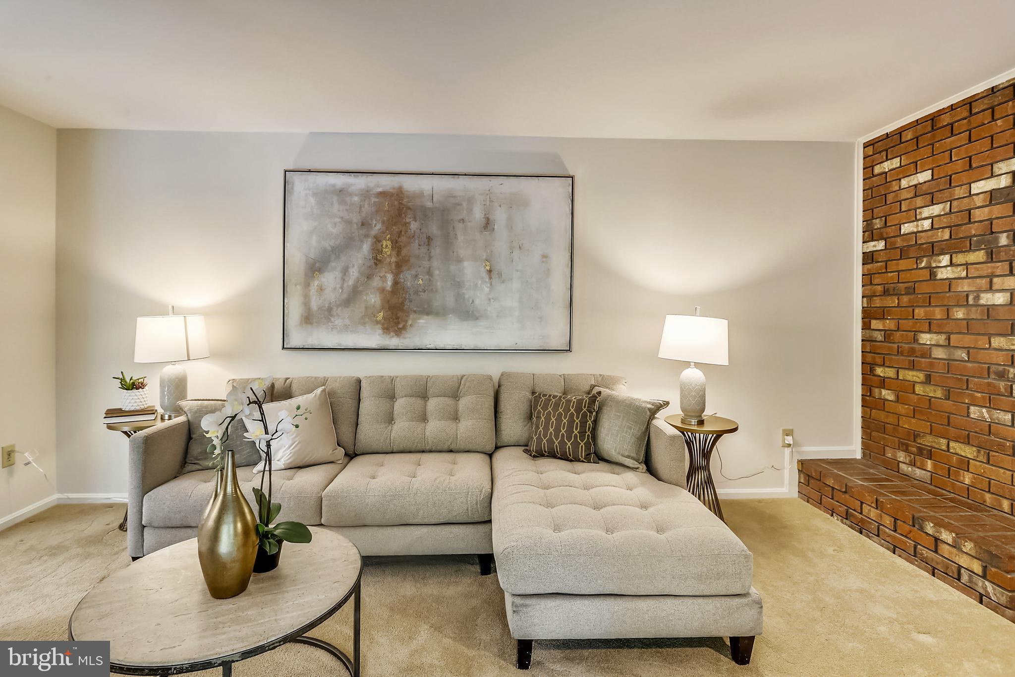 13624 Middlevale Lane Silver Spring, MD 20906 - Photo 19 of 60 Spacious Family Room