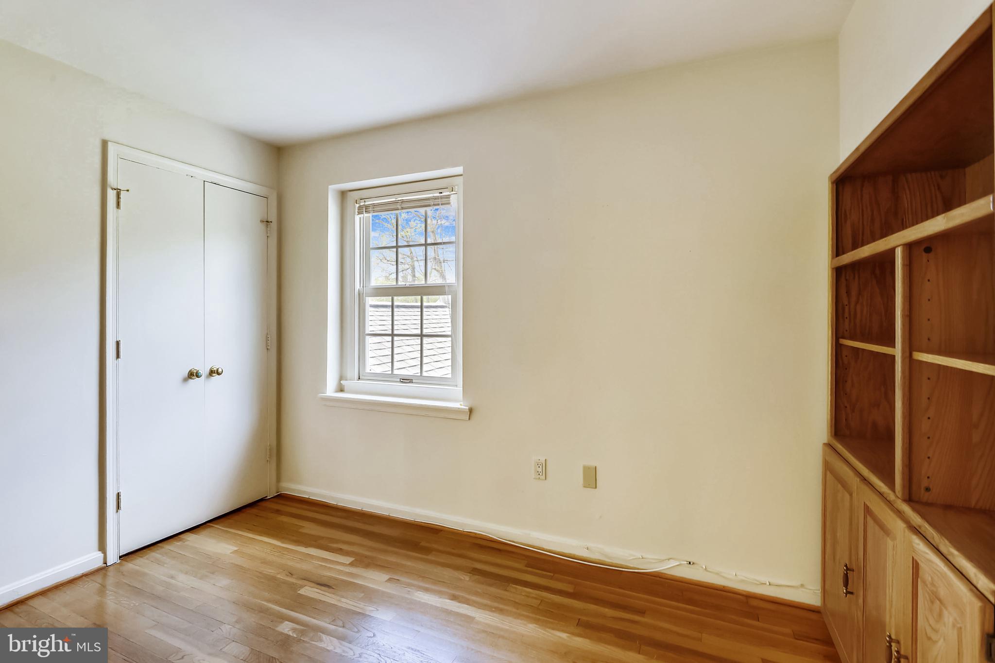 13624 Middlevale Lane Silver Spring, MD 20906 - Photo 37 of 60 Bedroom #4 with Built Ins