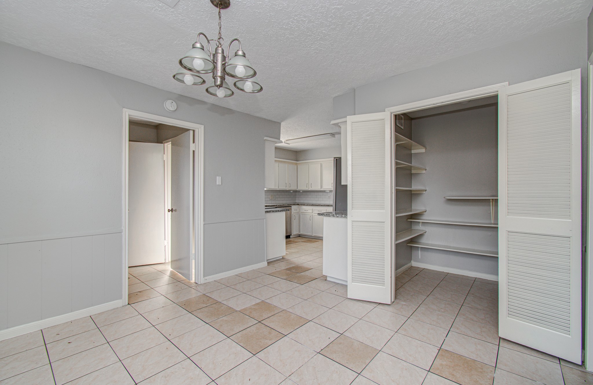 6935 Falling Waters Drive Spring, TX 77379 - Photo 38 of 50