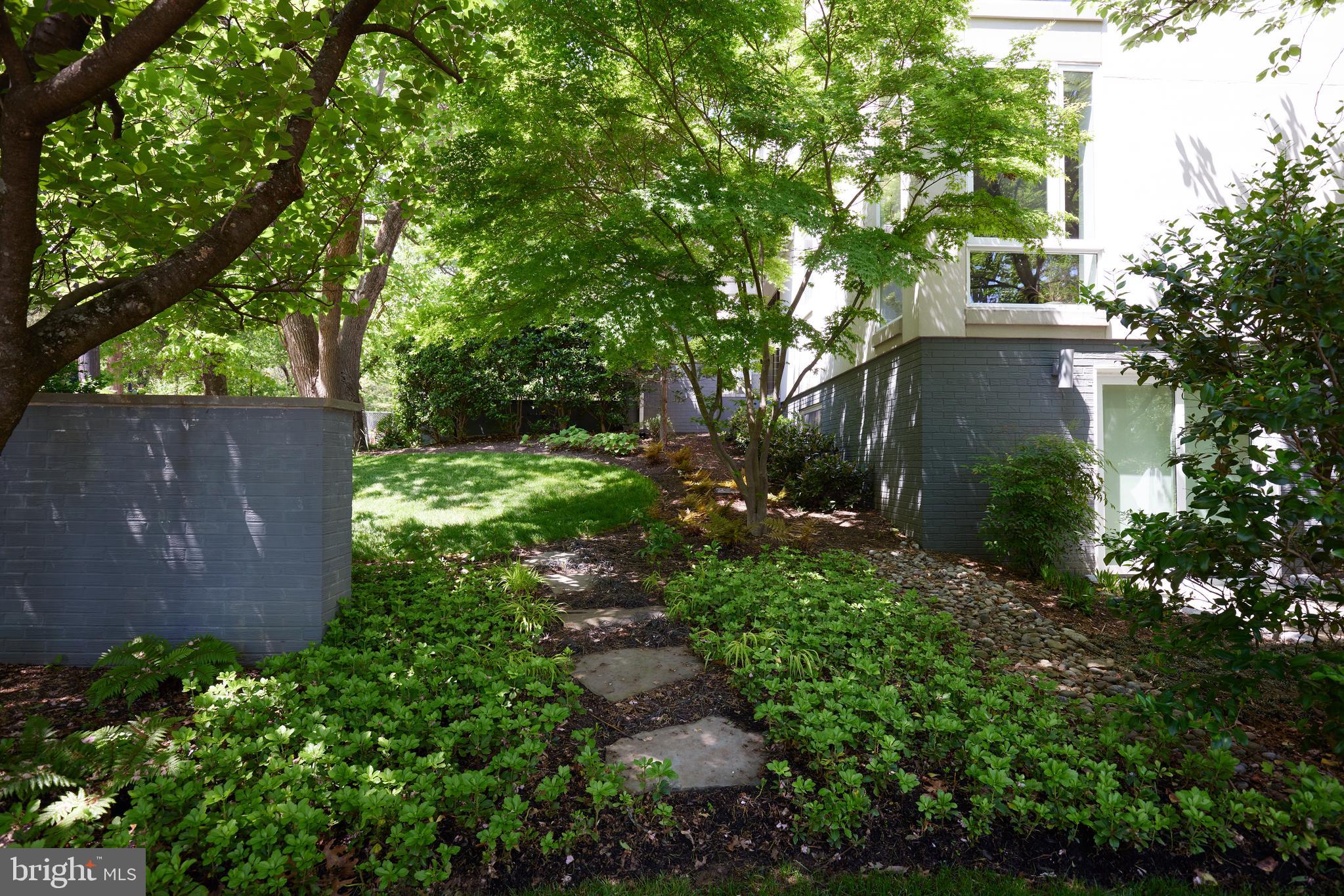 2867 Tilden Street Northwest Washington, DC 20008 - Photo 75 of 94
