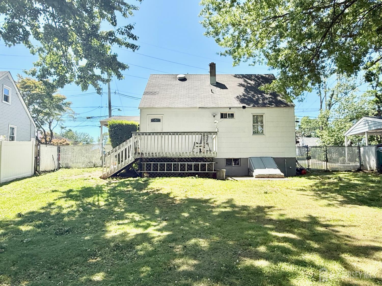 105 Old Post Road Edison, NJ 08817 - Photo 14 of 20