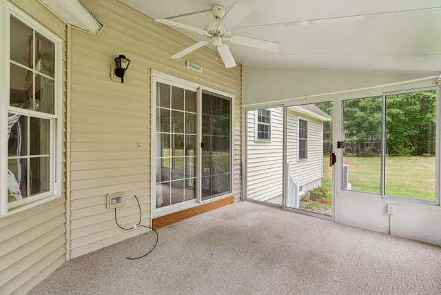 $545,000 | 17 Hampton Glen Drive, Unit 5, Kennebunk, ME 04043