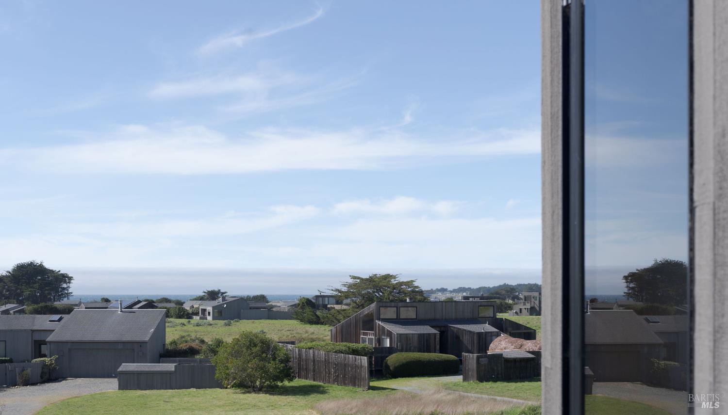 39574 Leeward Road The Sea Ranch, CA 95497 - Photo 21 of 72 a view of a city from a terrace
