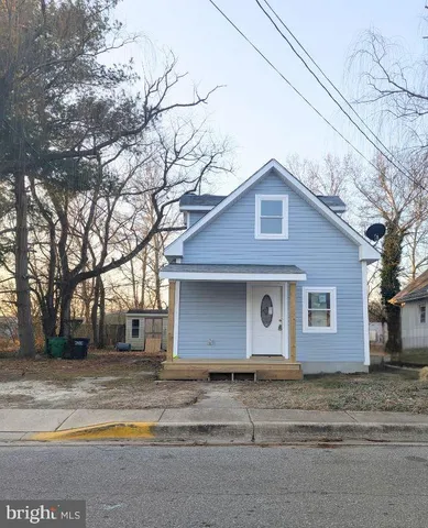 $1,800 | 615 Center Street, Laurel, DE 19956