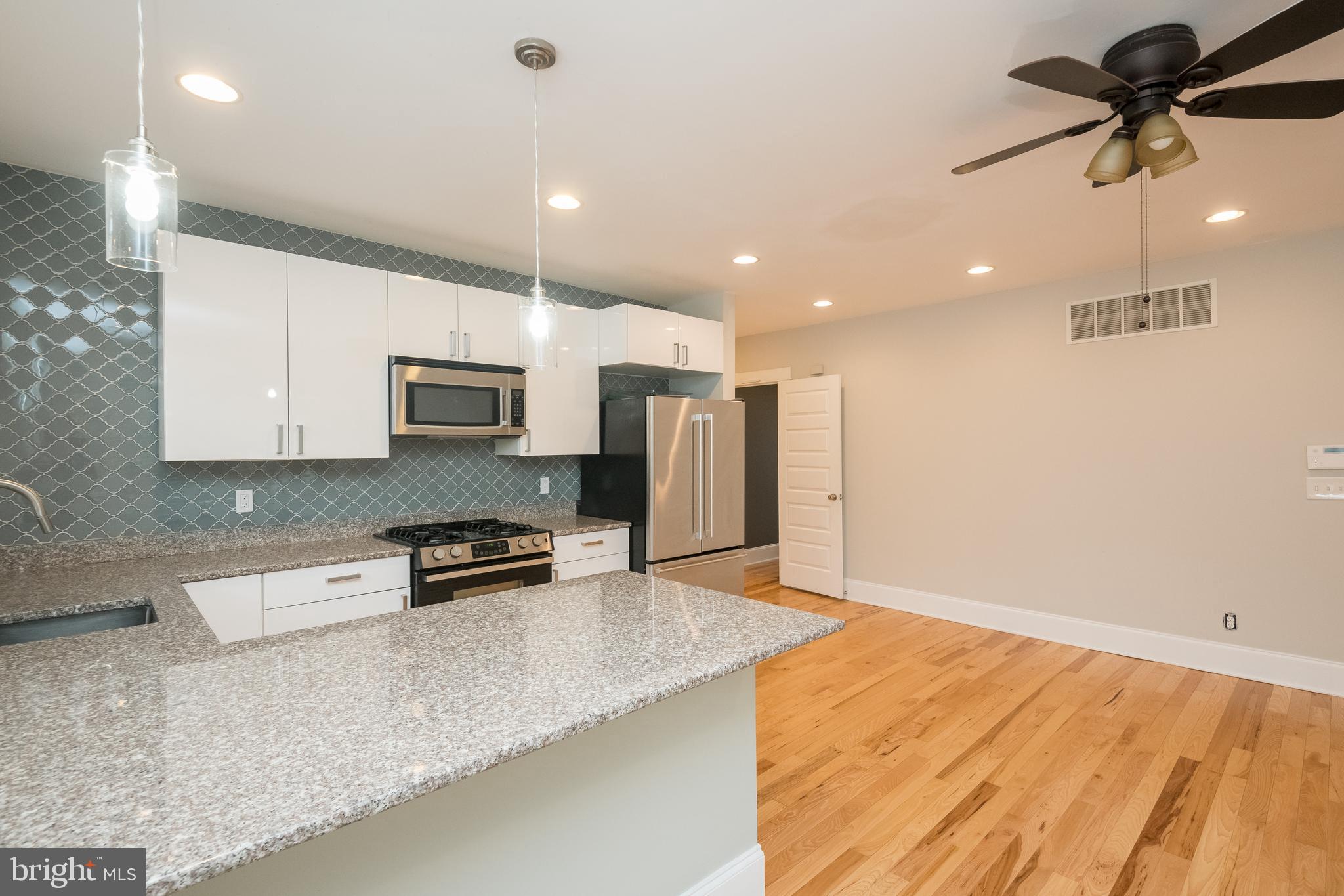 5724 Rockspring Road Baltimore, MD 21209 - Photo 12 of 38