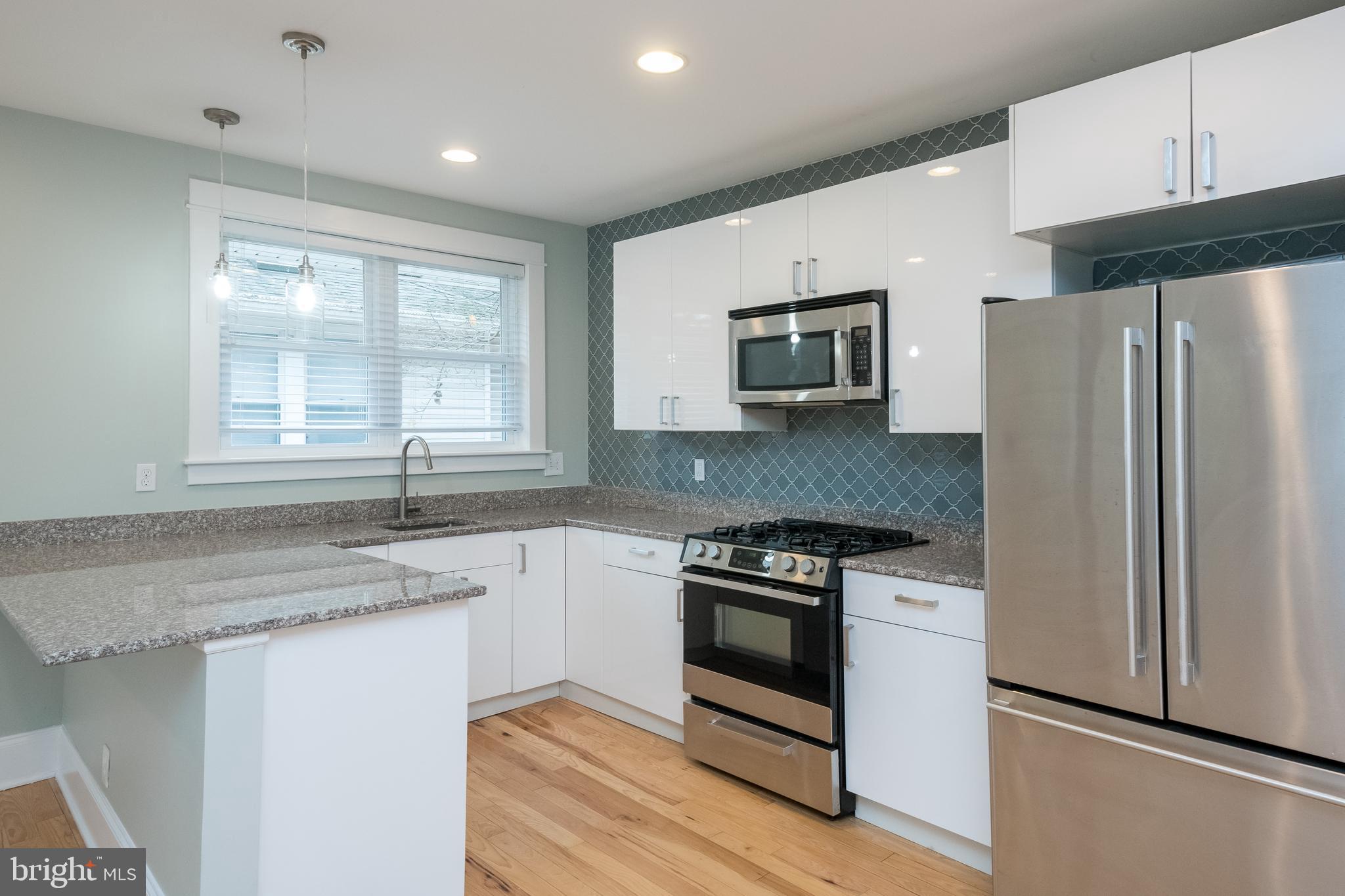 5724 Rockspring Road Baltimore, MD 21209 - Photo 15 of 38