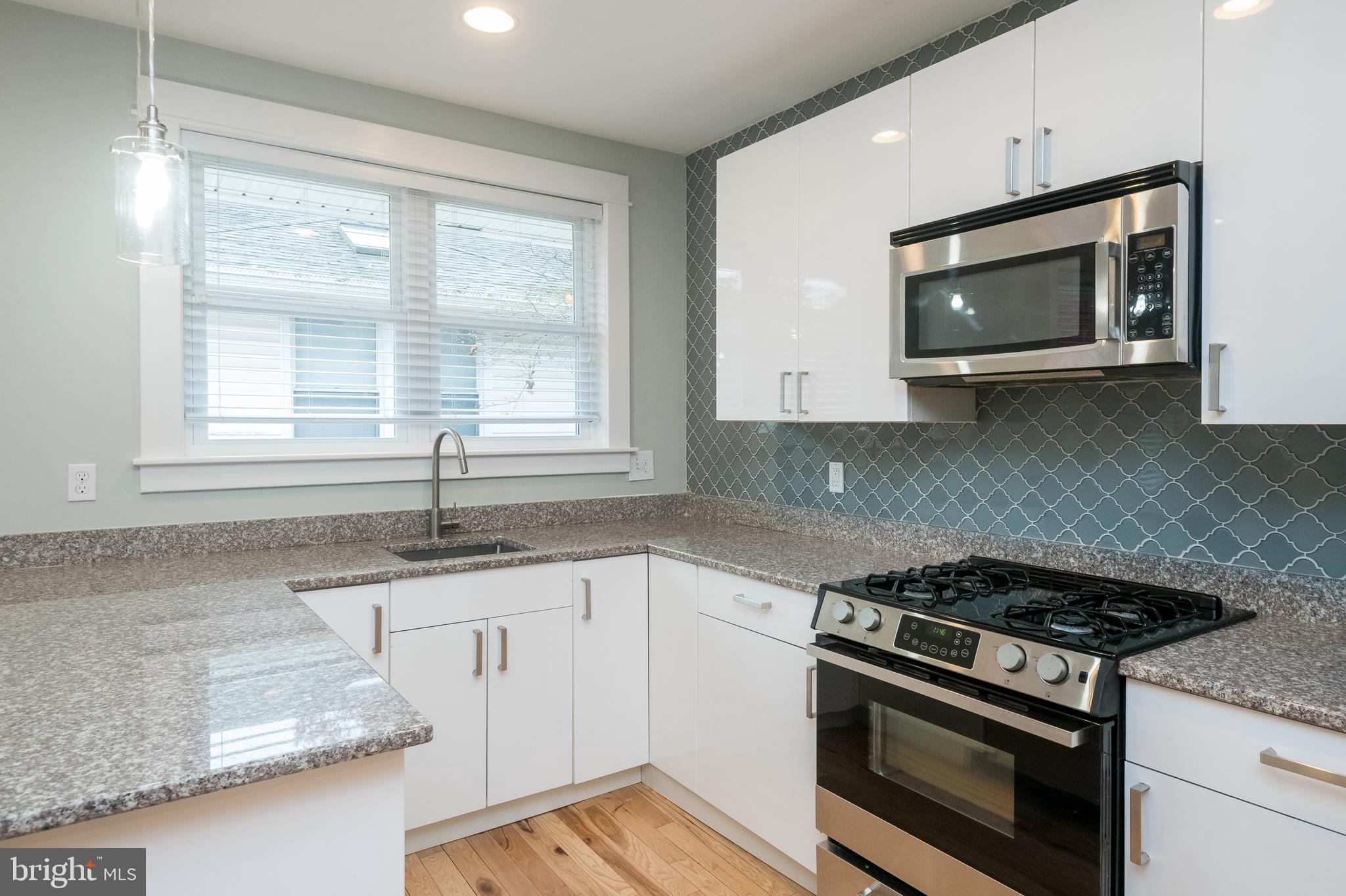5724 Rockspring Road Baltimore, MD 21209 - Photo 16 of 38