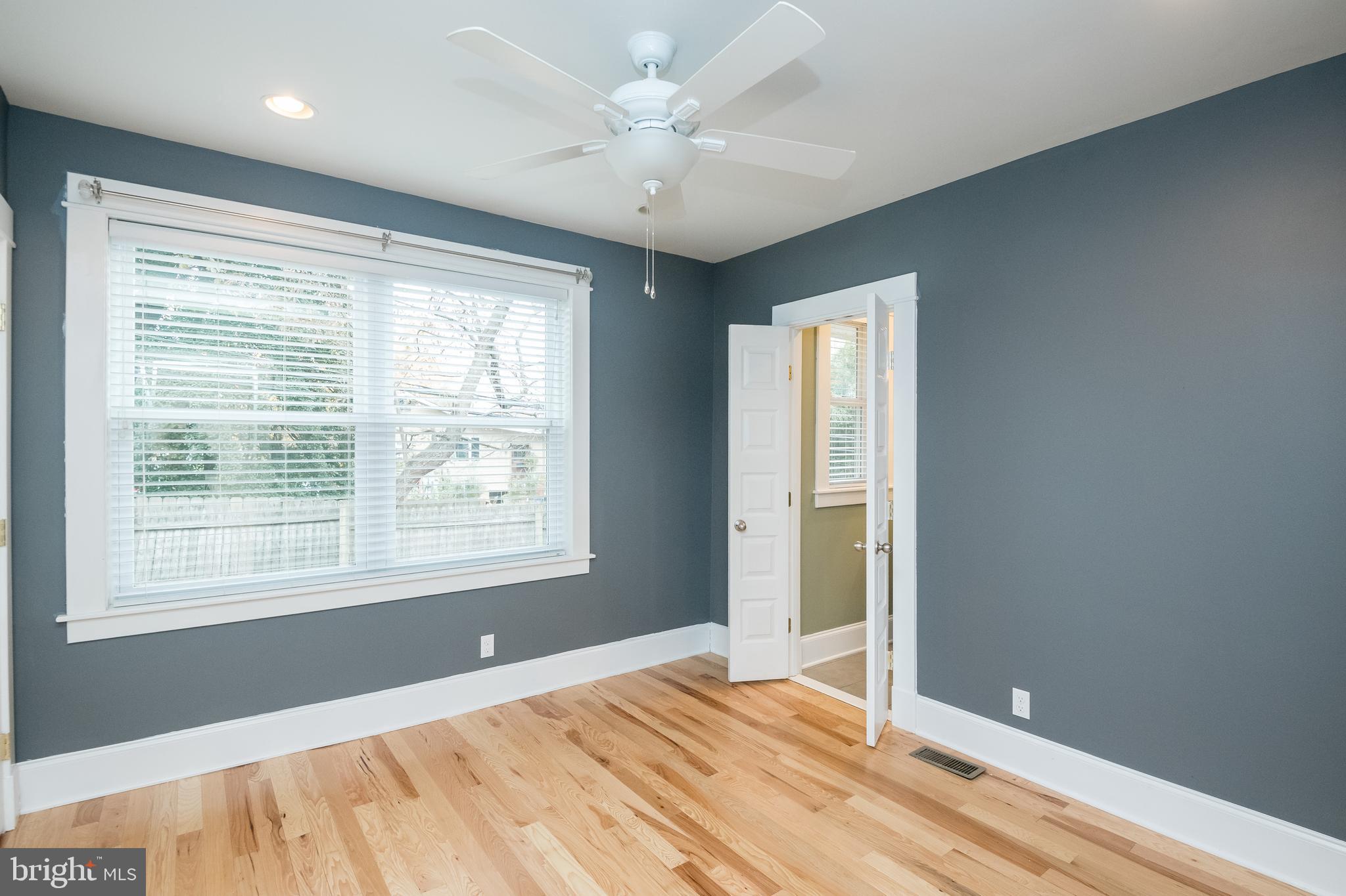 5724 Rockspring Road Baltimore, MD 21209 - Photo 20 of 38