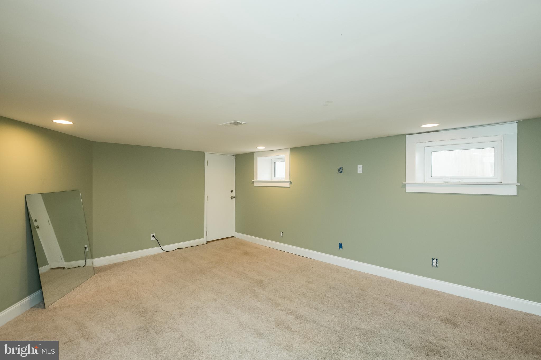 5724 Rockspring Road Baltimore, MD 21209 - Photo 29 of 38