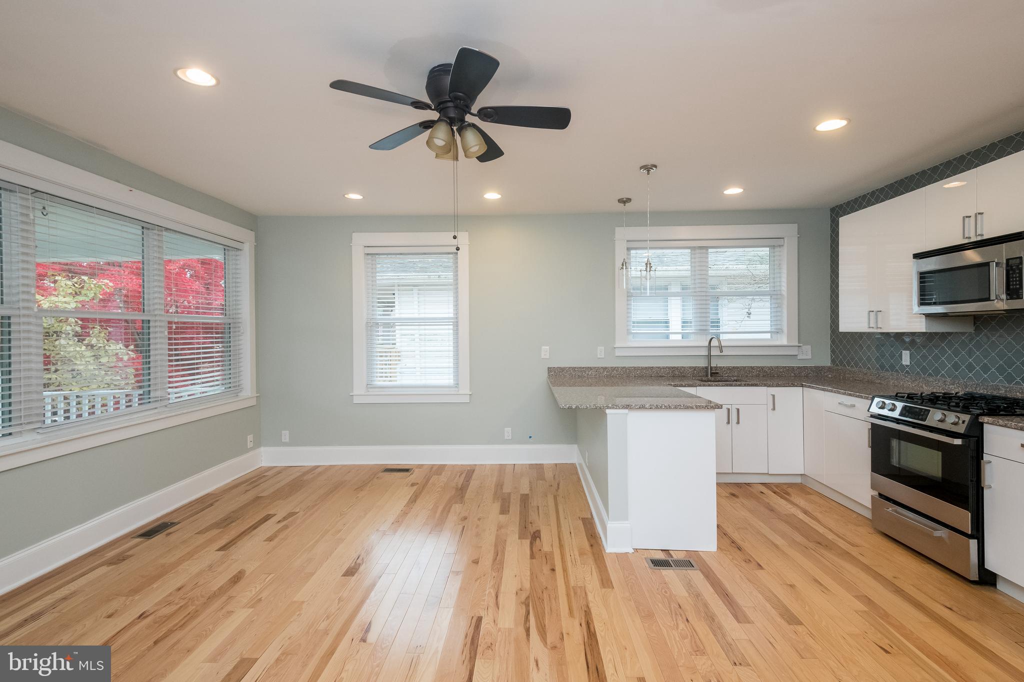 5724 Rockspring Road Baltimore, MD 21209 - Photo 8 of 38