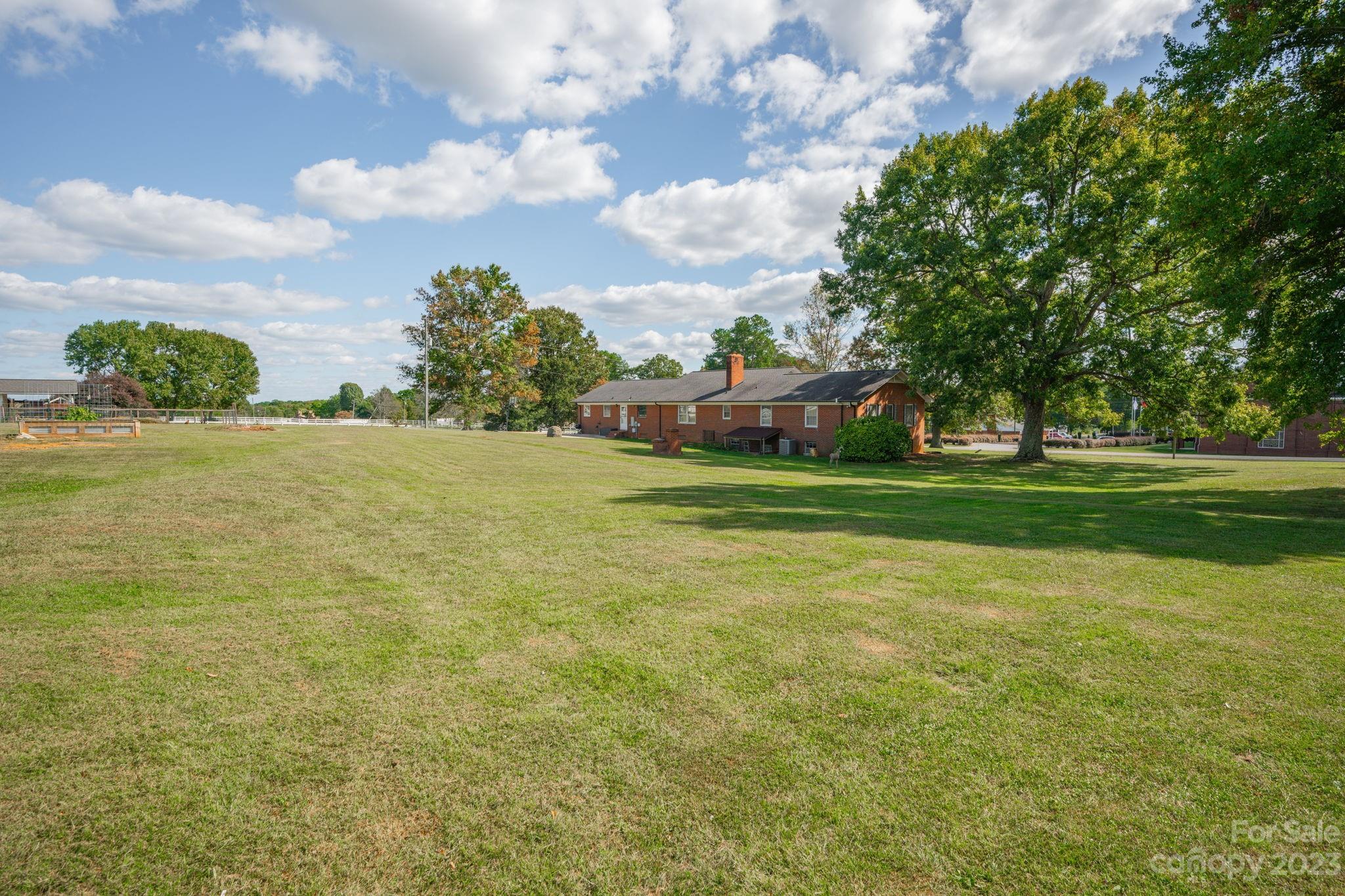 5050 East Maiden Road Maiden, NC 28650 - Photo 35 of 38 Gallery Image 35