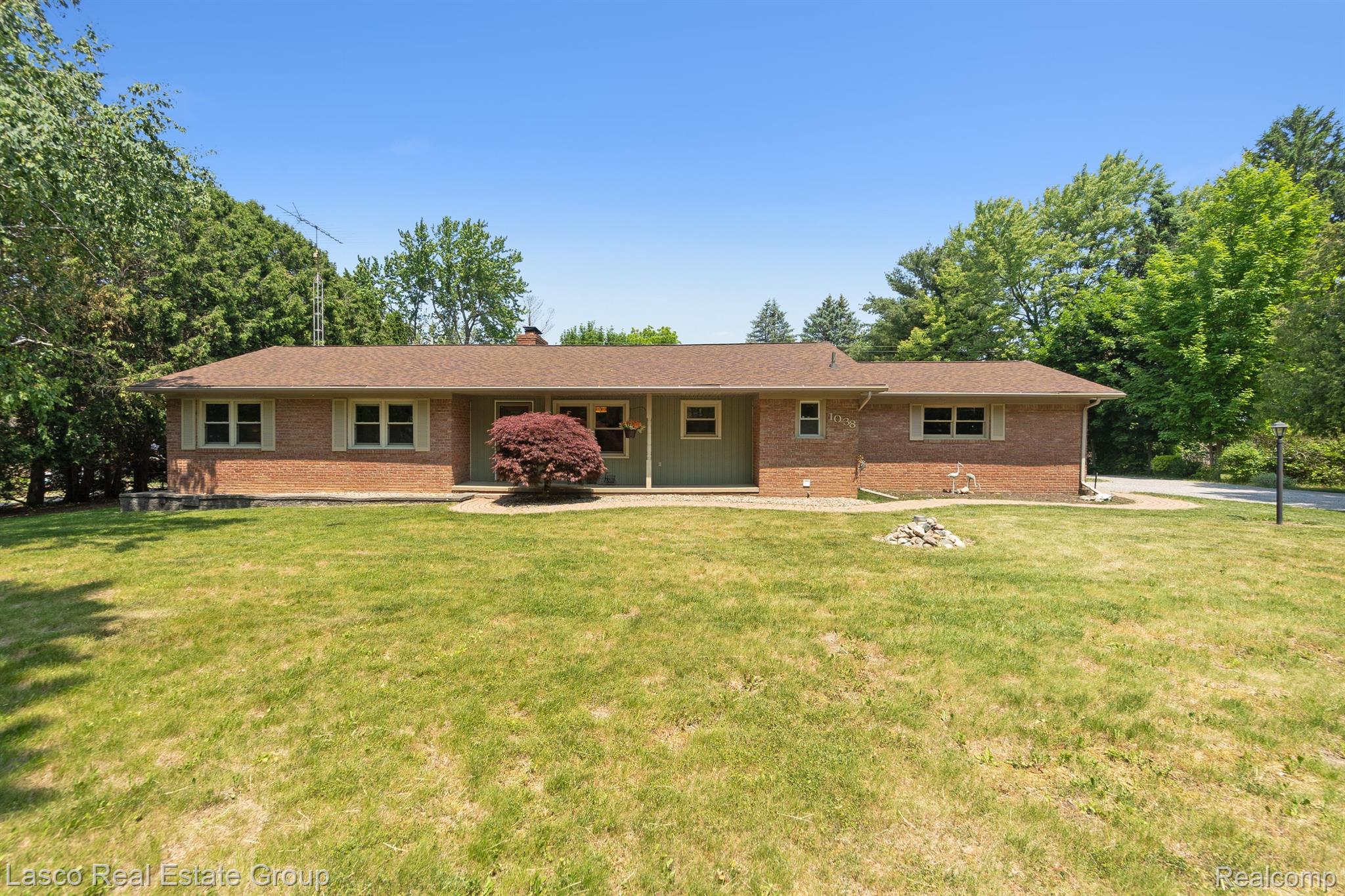 1038 Turrill Road Lapeer, MI 48446 - Photo 1 of 43 Gallery Image 1