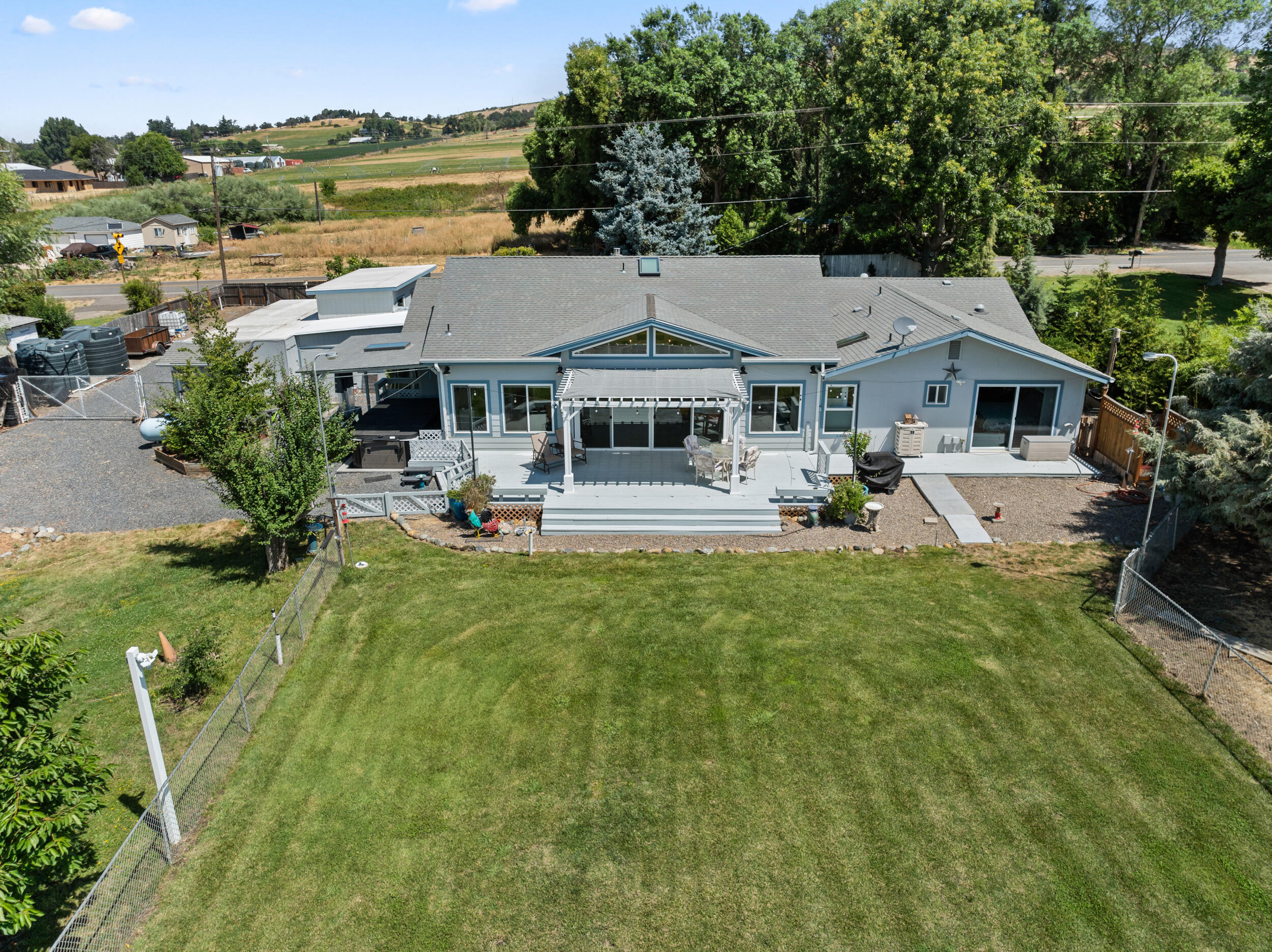 4810 Fern Valley Road Medford, OR 97504 - Photo 4 of 72 4810 fern valley rd, phoenix-dr-09