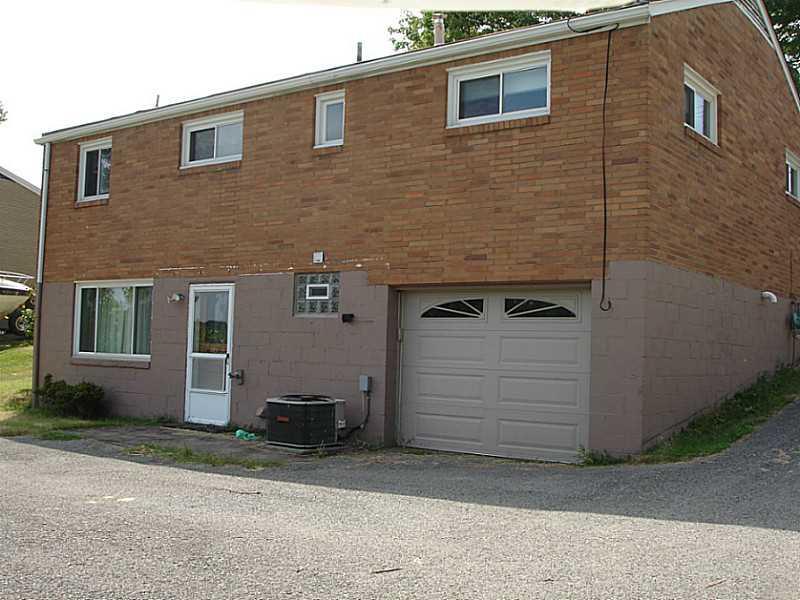 18 Porters Hollow Road Coraopolis, PA 15108 - Photo 15 of 15 Exterior Back.