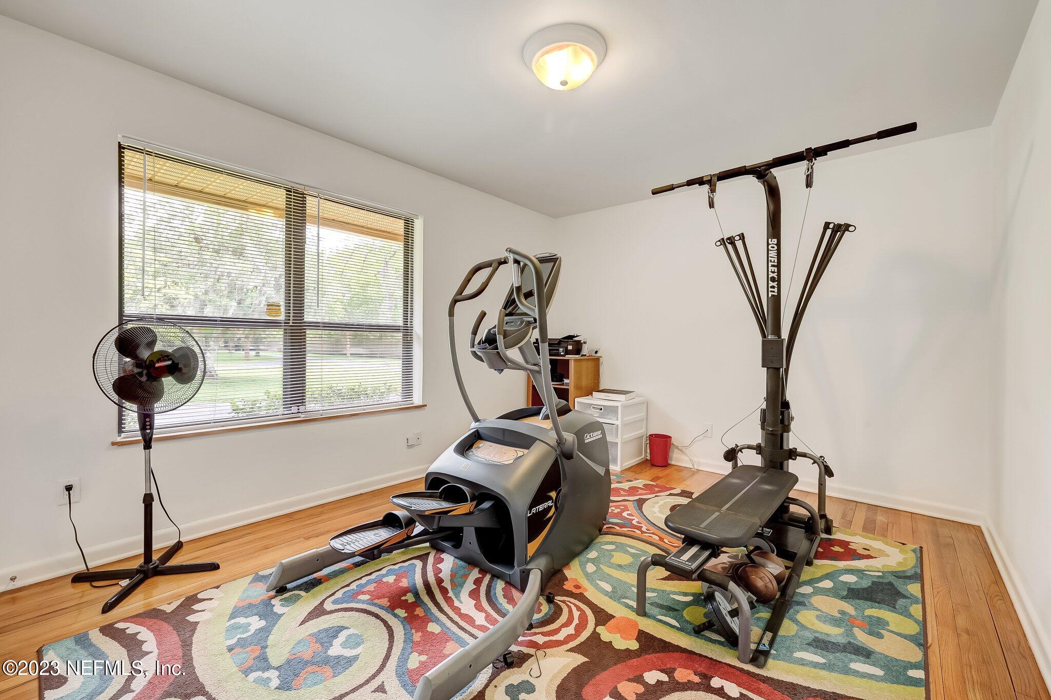 12834 Mandarin Road Jacksonville, FL 32223 - Photo 33 of 51 a view of a room with gym equipment