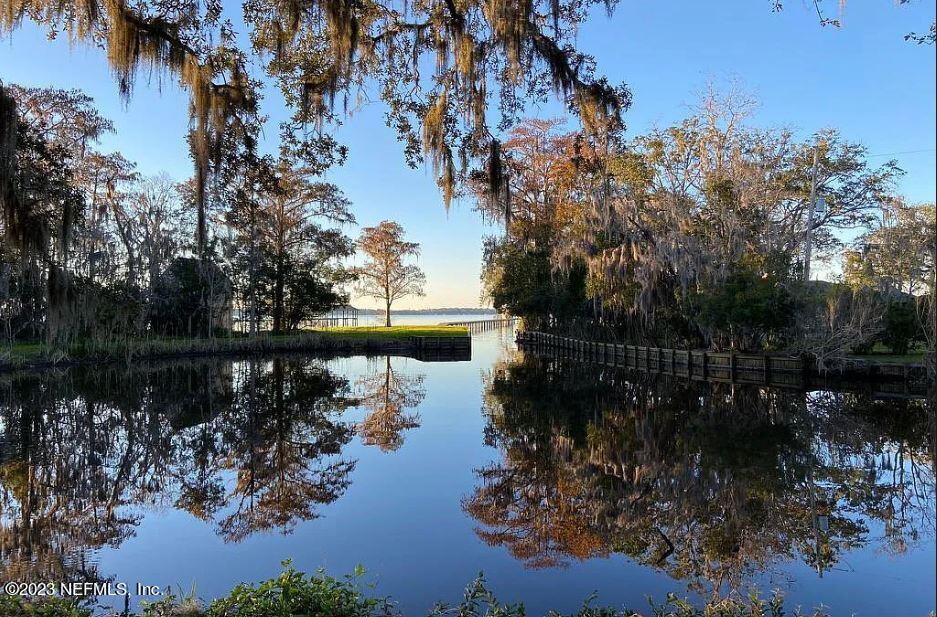 12834 Mandarin Road Jacksonville, FL 32223 - Photo 4 of 51 a view of lake